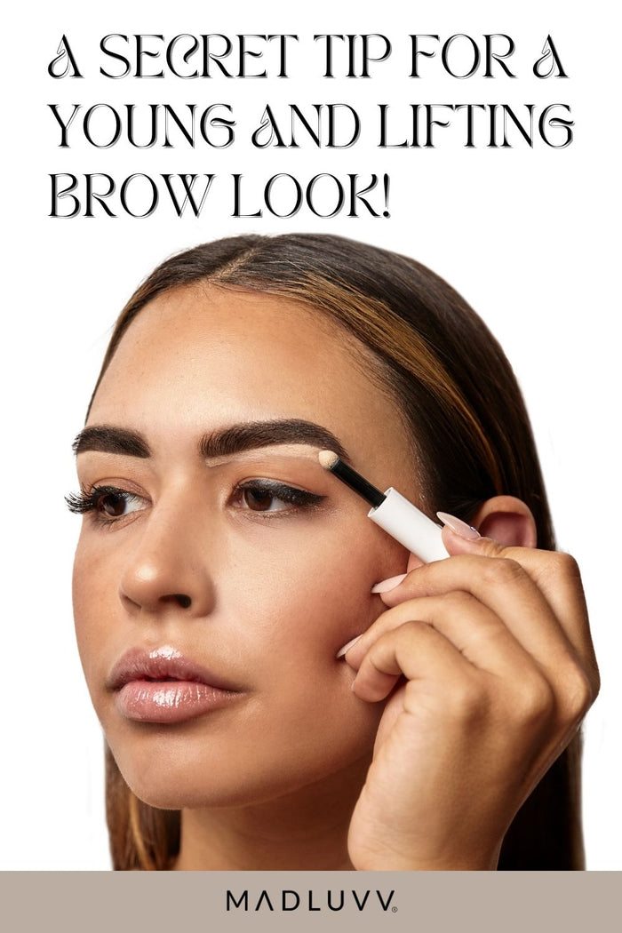 Highlight Me: A Secret Tip for a Young and Lifting Brow Look!