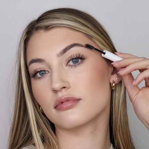 Details Behind Laminate Me® Brow Gel
