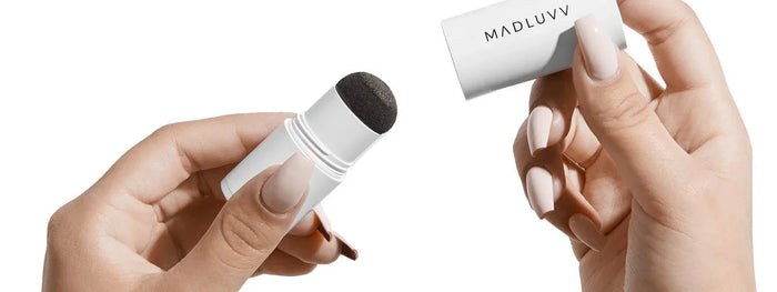 A Madluvv Brow Stamp