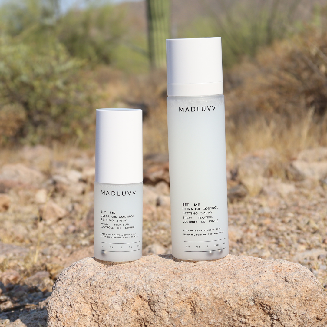 set me setting spray in standard and mini size 