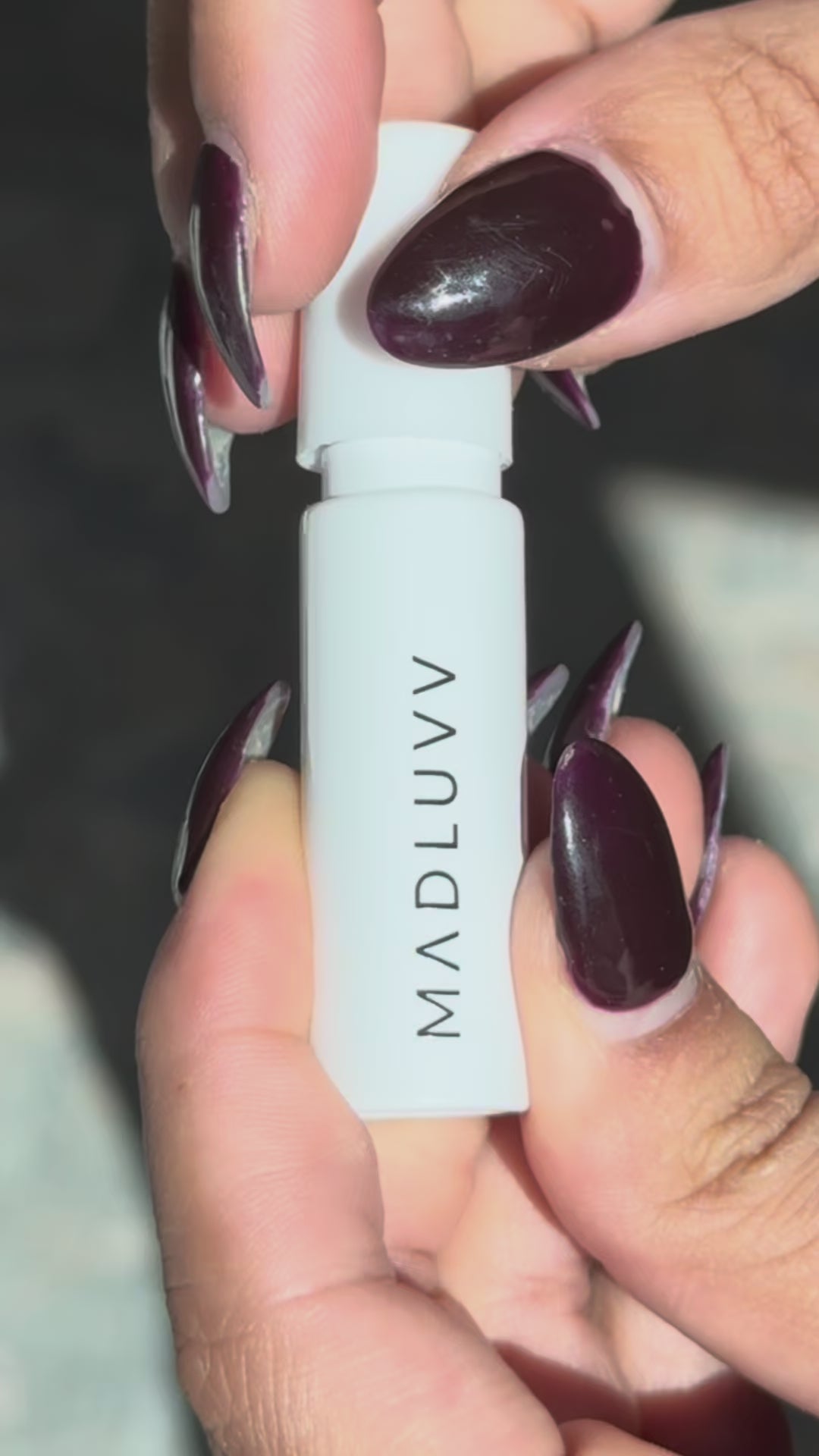 Load video: Prime Me Brow Primer