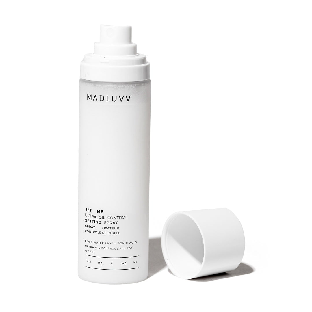 Set Me oil and shine control setting spray in standard size